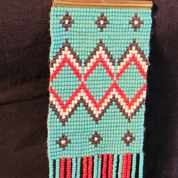 Blue and Red Beaded Tapestry Necklace with Goldtone Chain - Picture 4 of 11